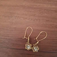 گوشواره طلا بسیار شیک و زیبا