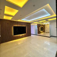 ۱۰۵ متر با پارکینگ مسقف و انباری در بام پرند