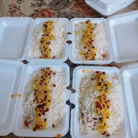 تهیه غذای خانگی نارون
