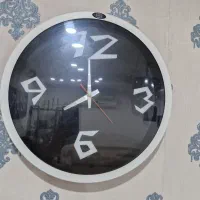 ساعت دیواری