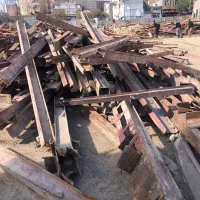 خرید فروش ضایعات آهن آلات میلگرد تیرآهن شیروانی مس