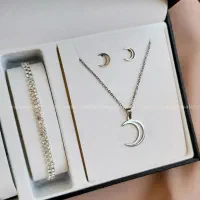 ست ساعت و نیمست و دستبند|ساعت|زرندیه, |دیوار