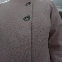 سه تا پیراهن مجلسی و پالتو و بدلیجات