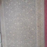 فرش ۱۲۰۰ شانه ۳۶۰۰ تراکم گل برجسته نقره ای