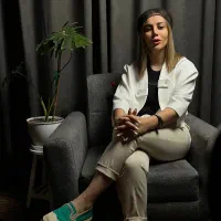 اجاره استودیو تولید محتوا و عکاسی با تجهیزات کامل