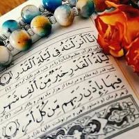 قرائت قرآن برای روح اموات