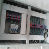 تاسیسات .برق