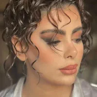 تخفیف ویژه میکاپ و شنیون فقط ۱میلیون