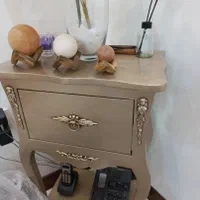 با سلام یک عدد میز تلویزیون شرکتی تمیز|میز تلویزیون|تهران, مخصوص|دیوار