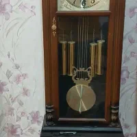 یه عددساعت ایستاده نوتمیز