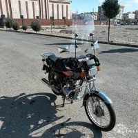 موتورسیکلت مدل ۹۰ درحد