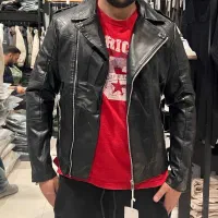 چرم|لباس|رامیان, |دیوار