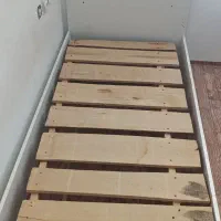 ‌تخت‌خواب‌