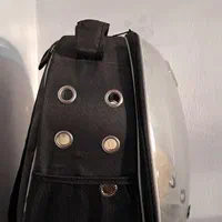 کیف حیوانات در حد نو|لوازم جانبی حیوانات|حویق, |دیوار