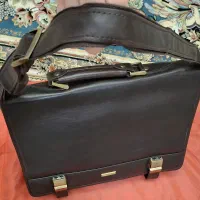 کیف چرم برند پیر کاردین|کیف، کفش، کمربند|اندیشه, اندیشه فاز ۲|دیوار