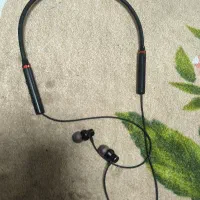 هندسفیری گردنی بلوتوثی Lenovo