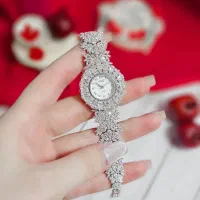 ساعت جواهرتمام نقره مدل بینهایت لوکس کارن نقره برف