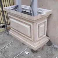 شاگرد سنگ کاری