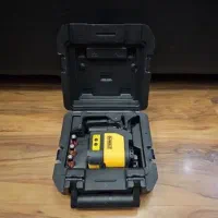 تراز لیزری نورسبز مستر پلاک برجسته 180 دیوالت