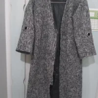 پالتو زنانه تمیز و مرتب در حد نو