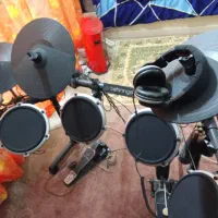 وی درامز behringer|درام و پرکاشن|چالوس, |دیوار