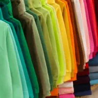 فروش پوشاک زنانه و بچگانه