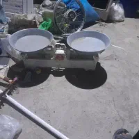 ترازوسنگی۲۰کیلویی با ۱۶ کیلو سنگ