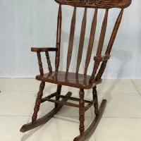 صندلی مادر بزرگ