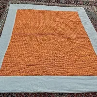 لحاف یا رو تختی یا رو کرسی تمام پشم گوسفند سیاه