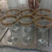 بستنی خوری