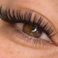 کاشت مژه-لیفت ولمینت مژه وابرو