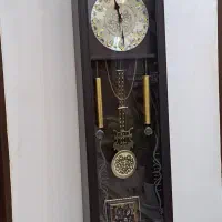 ساعت  ایستاده شماته دار