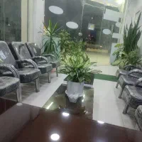 پشت-کار-دانش-185-متر