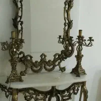 آیینه و شمعدان