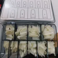 فروش کلیه لوازم ناخن