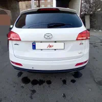 جک s 5 مدل 95 بیرنگ کم کار کرد در حد نو