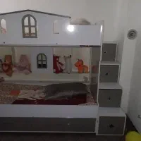 تخت دو طبقه
