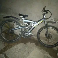 دوچرخه ۲۶ .