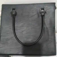 یک کیف دستی|کیف، کفش، کمربند|الوند, |دیوار