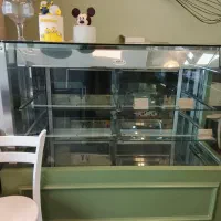 یخچال قنادی