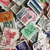 ۴۰۰ عدد تمبر خارجی