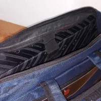 کیف لپ تاپ|کیف، کفش، کمربند|صومعه‌سرا, |دیوار