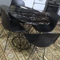 میز ناهار خوری یا میز کافی شاپ