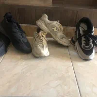 ۳ جفت کفش اسپرت دست‌دوم تمیز و سالم  فروش یکجا