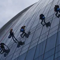 پیچ رولپلاک سنگ نما با طناب شست شو نورپردازی نما|خدمات پیشه و مهارت|اسلامشهر, شهرک قائمیه|دیوار