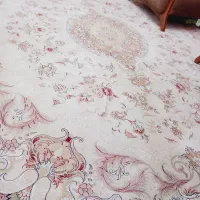 فرش کرم رنگ ۱۲ متری کار کرده