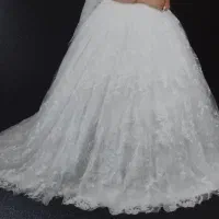 لباس عروس در حد نو