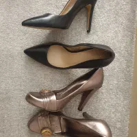 کفش|کیف، کفش، کمربند|شیراز, میرزاکوچک خان|دیوار