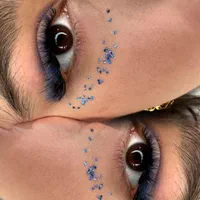 ۲۰ درصد تخفیف روی خدمات اکستنشن مژه