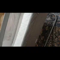 تخت نوزاد کنار تخت مادر برقی|تخت و صندلی بچه|قدس, شهرقدس|دیوار